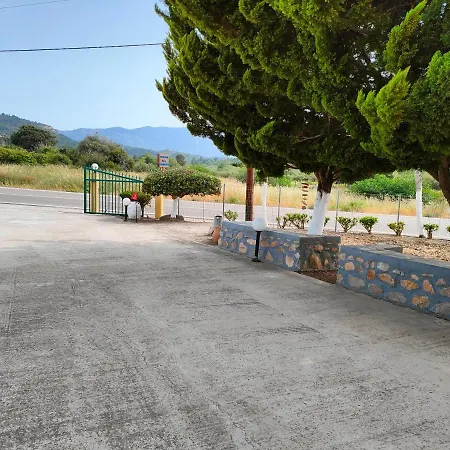 East View * Kalavarda