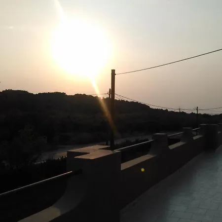 East View Kalavarda